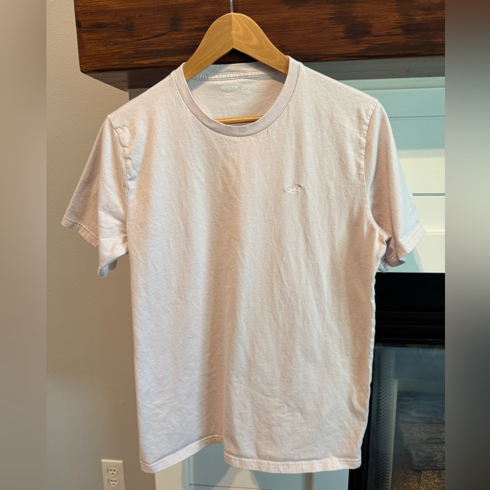 Hollister Light Pink Men's Short Sleeve Tee size Large